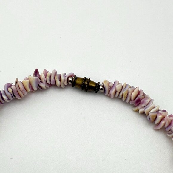 Pink & White Shell Chip Beaded Necklace 18" Non-Magnetic Barrel Clasp Jewelry - Picture 3 of 3